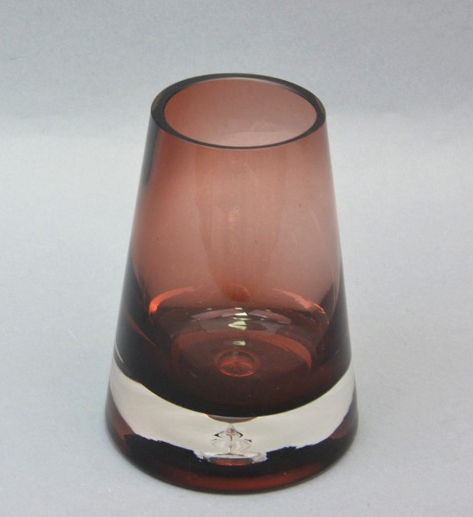 Ваза скляна Monophonic Bordo frustum 18см