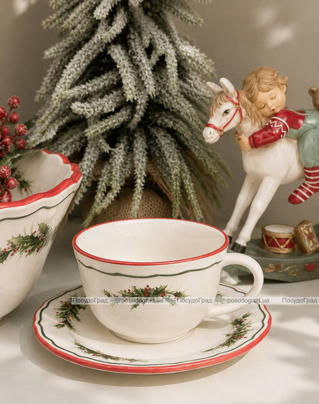 Набір 2 порцелянові чайні чашки з блюдцями "Evergreen Christmas" 250мл з червоною облямівкою