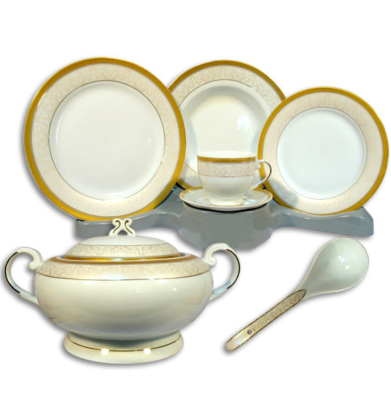 Столовий набір Gold with Mother of Pearl 33 предмети на 6 персон