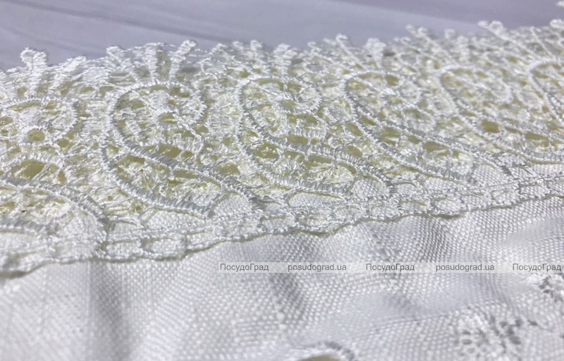 Скатертина Isadora Sumeya White 160х220см з мереживами і декоративною вишивкою, біла